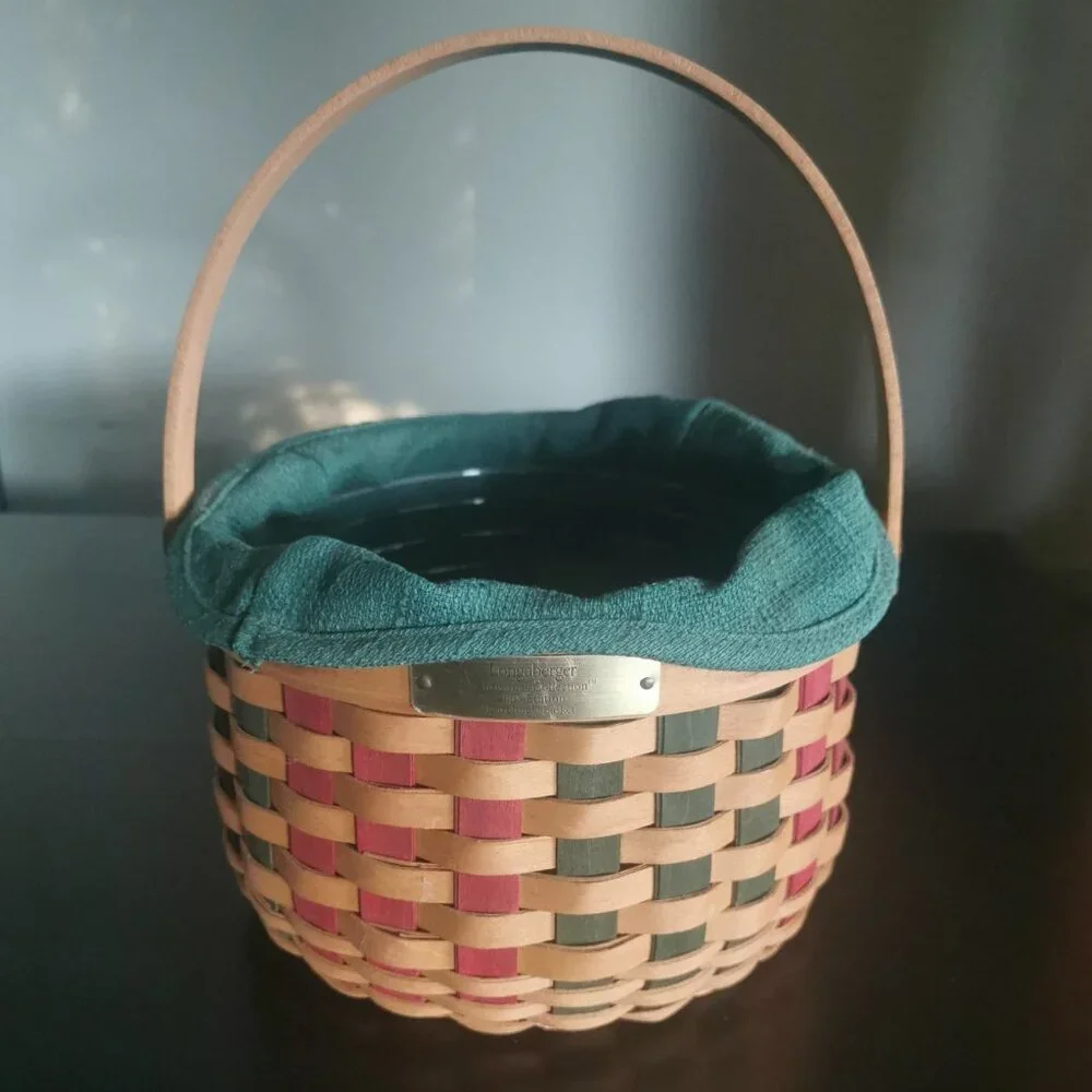 Longaberger Christmas‎ Collection 2003 Edition Caroling Basket